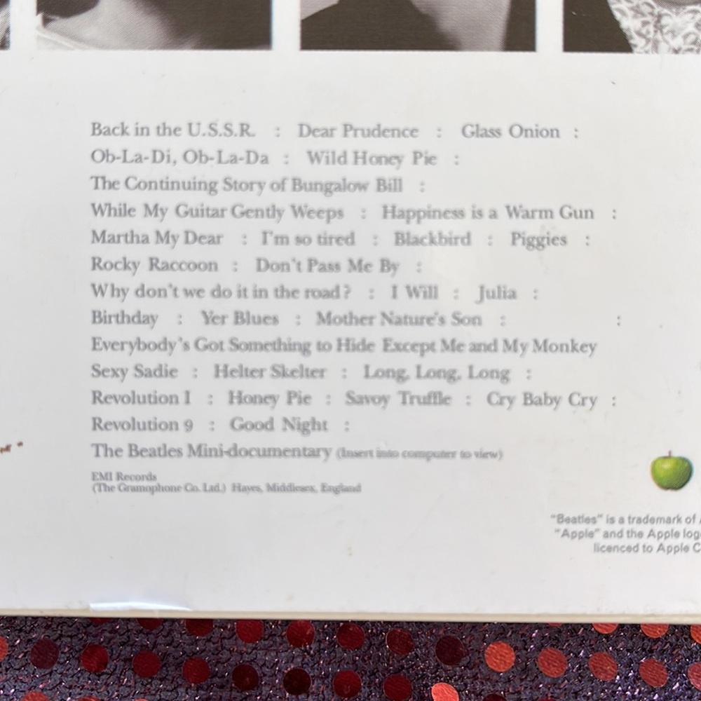 The Beatles 2 CD Set - Picture 7 of 8